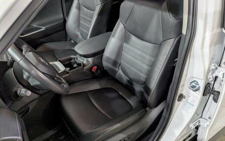Toyota RAV4, 2022 год, 3 650 000 рублей, 3 фотография