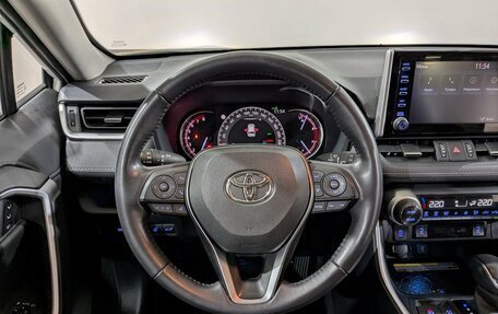 Toyota RAV4, 2022 год, 3 650 000 рублей, 28 фотография