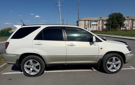 Toyota Harrier, 1999 год, 950 000 рублей, 10 фотография