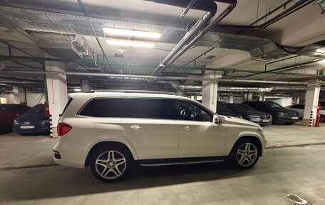 Mercedes-Benz GL-Класс, 2015 год, 3 200 000 рублей, 2 фотография