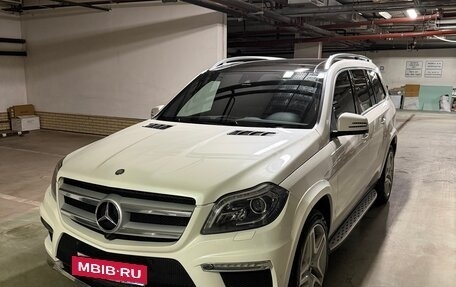 Mercedes-Benz GL-Класс, 2015 год, 3 200 000 рублей, 7 фотография