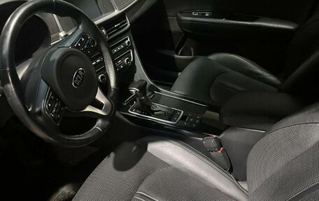 KIA Optima IV, 2018 год, 2 350 000 рублей, 5 фотография