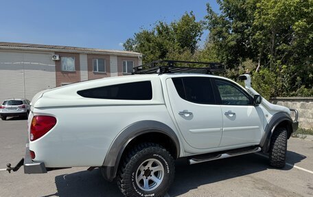 Mitsubishi L200 IV рестайлинг, 2014 год, 3 500 000 рублей, 4 фотография