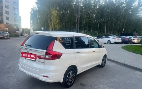 Suzuki Ertiga II, 2022 год, 2 150 000 рублей, 4 фотография