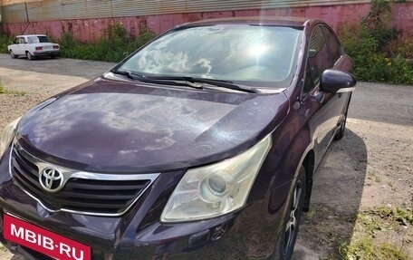 Toyota Avensis III рестайлинг, 2009 год, 1 000 000 рублей, 5 фотография