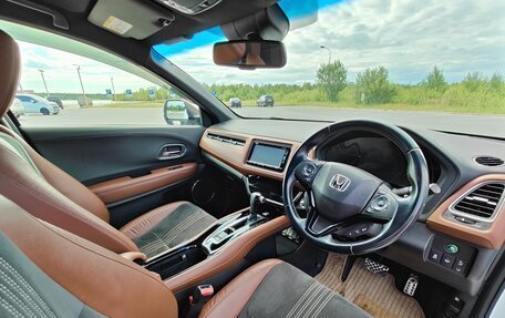 Honda Vezel, 2019 год, 1 950 000 рублей, 11 фотография
