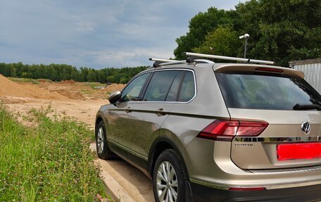 Volkswagen Tiguan II, 2017 год, 2 100 000 рублей, 4 фотография