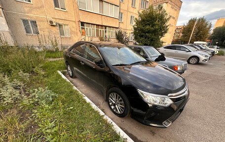 Toyota Camry, 2016 год, 1 750 000 рублей, 3 фотография
