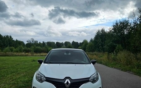 Renault Kaptur I рестайлинг, 2017 год, 1 070 000 рублей, 2 фотография
