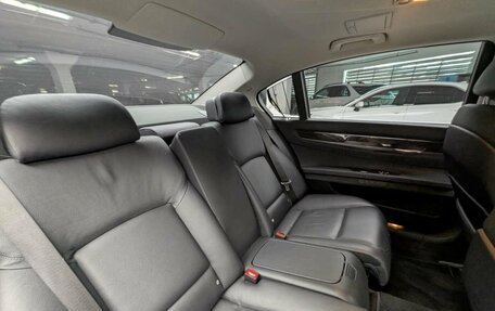 BMW 7 серия, 2010 год, 1 097 000 рублей, 10 фотография