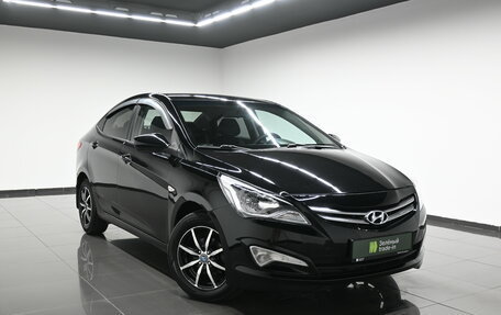Hyundai Solaris II рестайлинг, 2014 год, 825 000 рублей, 5 фотография