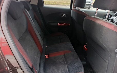 Nissan Juke II, 2011 год, 900 000 рублей, 16 фотография
