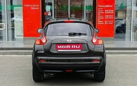 Nissan Juke II, 2011 год, 900 000 рублей, 6 фотография