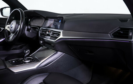 BMW 3 серия, 2020 год, 3 990 000 рублей, 10 фотография