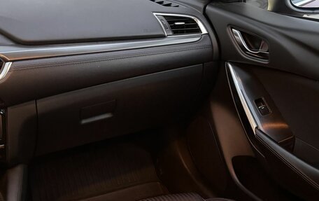 Mazda 6, 2018 год, 2 000 000 рублей, 14 фотография