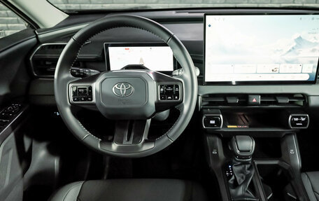 Toyota RAV4, 2026 год, 4 190 000 рублей, 18 фотография