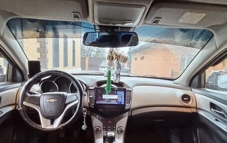 Chevrolet Cruze II, 2012 год, 400 000 рублей, 7 фотография