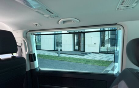 Volkswagen Multivan T6 рестайлинг, 2023 год, 6 290 000 рублей, 28 фотография