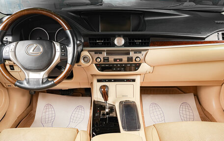 Lexus ES VII, 2014 год, 2 649 000 рублей, 13 фотография