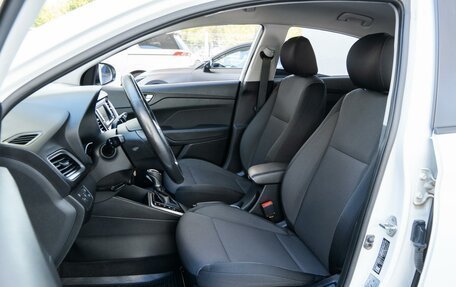 Hyundai Solaris II рестайлинг, 2017 год, 1 320 000 рублей, 10 фотография