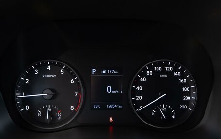 Hyundai Solaris II рестайлинг, 2017 год, 1 320 000 рублей, 12 фотография