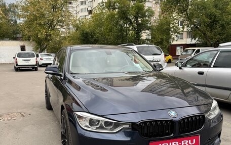 BMW 3 серия, 2012 год, 1 550 000 рублей, 1 фотография