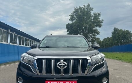 Toyota Land Cruiser Prado 150 рестайлинг 2, 2016 год, 3 450 000 рублей, 1 фотография