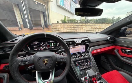 Lamborghini Urus I, 2022 год, 23 000 000 рублей, 4 фотография