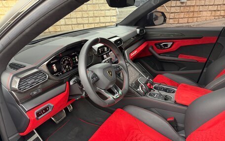 Lamborghini Urus I, 2022 год, 23 000 000 рублей, 6 фотография