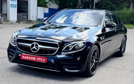 Mercedes-Benz E-Класс, 2017 год, 2 444 000 рублей, 2 фотография