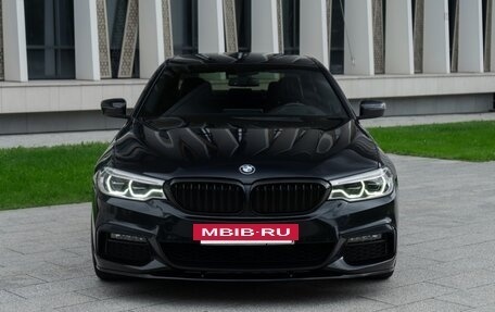 BMW 5 серия, 2019 год, 4 950 000 рублей, 3 фотография