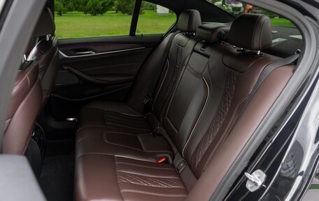 BMW 5 серия, 2019 год, 4 950 000 рублей, 36 фотография
