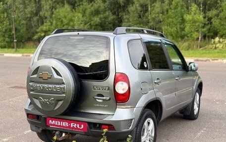 Chevrolet Niva I рестайлинг, 2010 год, 420 000 рублей, 4 фотография