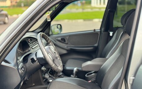 Chevrolet Niva I рестайлинг, 2010 год, 420 000 рублей, 20 фотография