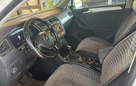 Volkswagen Tiguan II, 2018 год, 2 650 000 рублей, 14 фотография