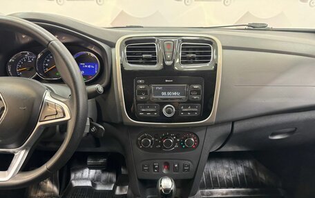 Renault Logan II, 2018 год, 1 000 000 рублей, 14 фотография