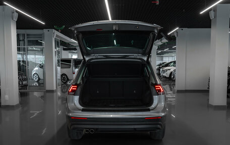 Volkswagen Tiguan II, 2019 год, 2 330 000 рублей, 25 фотография
