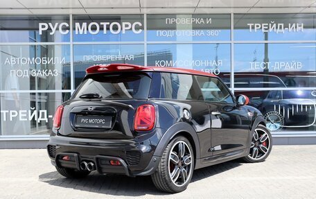 MINI Hatch, 2016 год, 2 080 000 рублей, 3 фотография