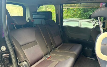 Nissan Serena III, 2007 год, 920 000 рублей, 5 фотография