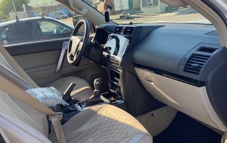 Toyota Land Cruiser Prado 150 рестайлинг 2, 2022 год, 7 600 000 рублей, 14 фотография