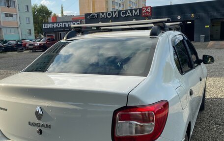 Renault Logan II, 2018 год, 700 000 рублей, 7 фотография