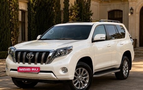 Toyota Land Cruiser Prado 150 рестайлинг 2, 2016 год, 3 999 999 рублей, 13 фотография