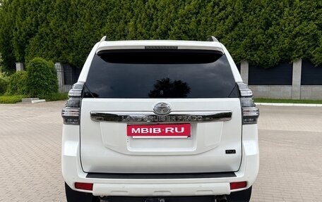 Toyota Land Cruiser Prado 150 рестайлинг 2, 2016 год, 3 999 999 рублей, 4 фотография