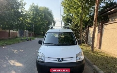 Peugeot Partner II рестайлинг 2, 2011 год, 720 000 рублей, 1 фотография