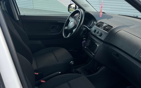 Skoda Fabia II, 2013 год, 695 000 рублей, 5 фотография