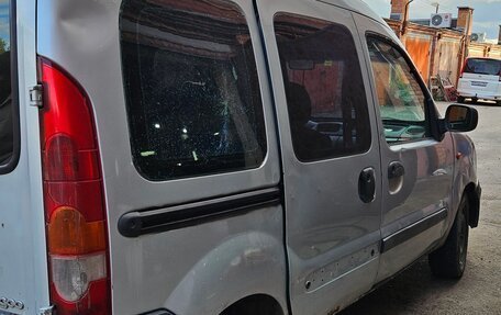 Renault Kangoo II рестайлинг, 2005 год, 300 000 рублей, 3 фотография