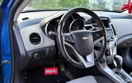 Chevrolet Cruze II, 2011 год, 650 000 рублей, 10 фотография