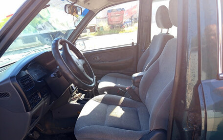 KIA Sportage IV рестайлинг, 2003 год, 235 000 рублей, 9 фотография