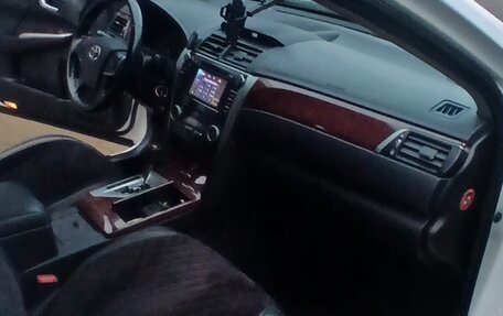 Toyota Camry, 2012 год, 1 577 000 рублей, 7 фотография