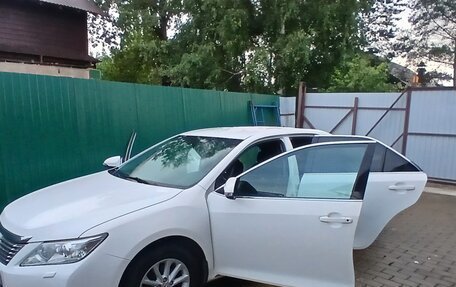 Toyota Camry, 2012 год, 1 577 000 рублей, 10 фотография